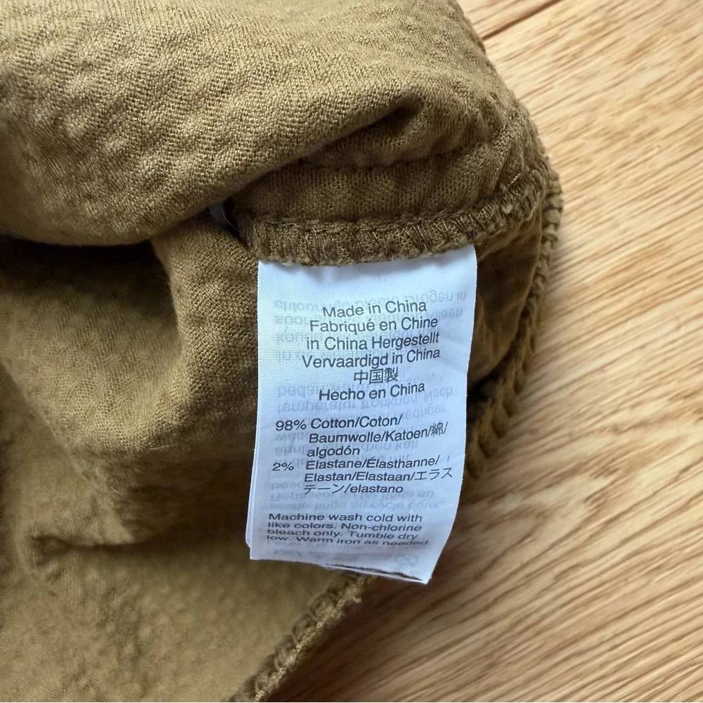 Madewell Corduroy A-Line Front pocket Mini Skirt front  in Olive  Green - 4 - Picture 10 of 13